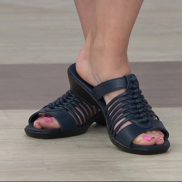 Eye Catching Cutouts Woven Straps Slip On Mules - Picture 7 of 10